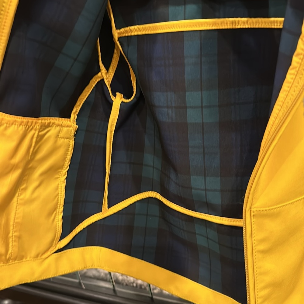 POLO RALPH LAUREN RAIN JACKET RAINCOAT WITH HOOD DETAIL. EXCELLENT CONDITION - Picture 7 of 9